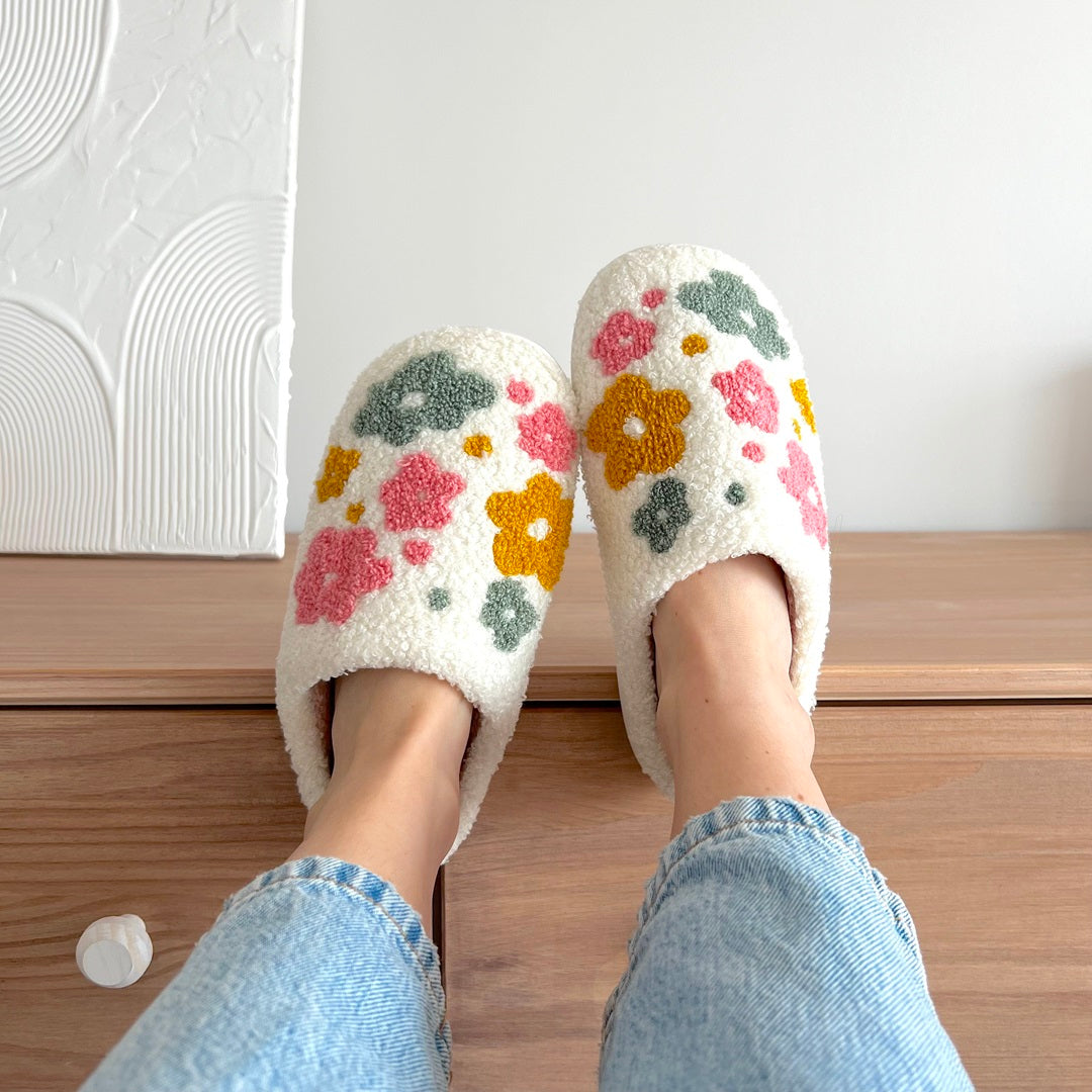 Floral embroidered slippers